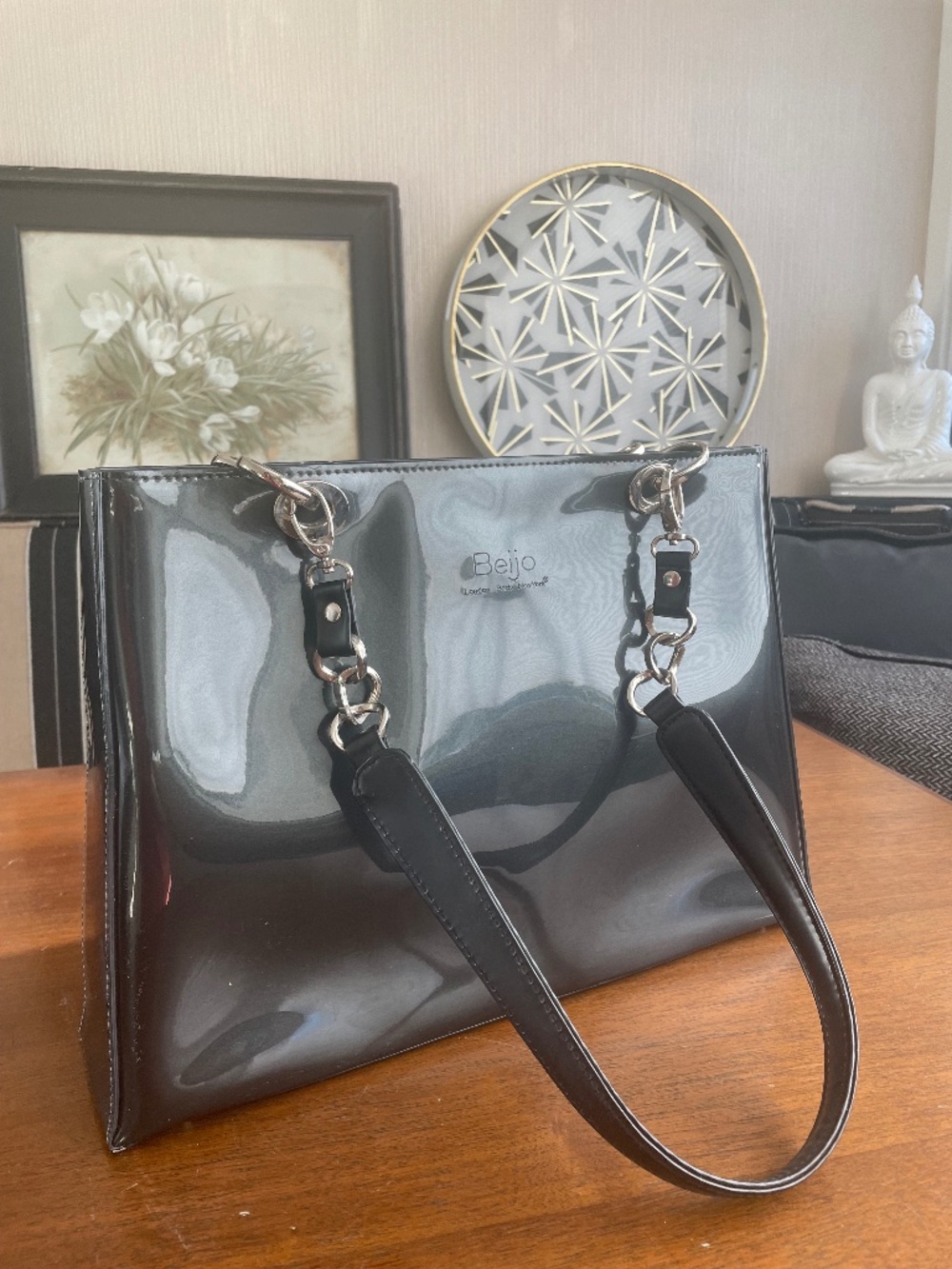 Beijo Tote in deep gray NWOT